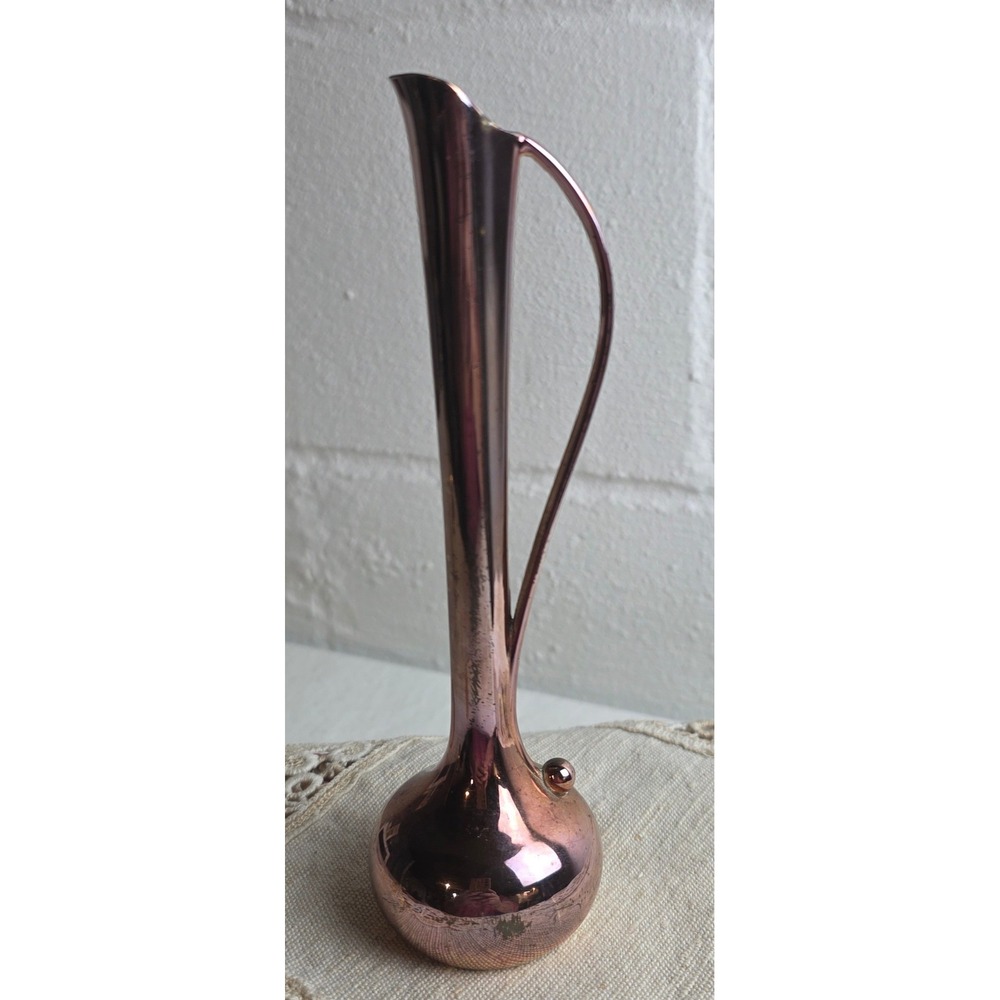 Vintage Copper Color Bud Vase Mid Century Modern Sleek Handle Heavy - Picture 7 of 9